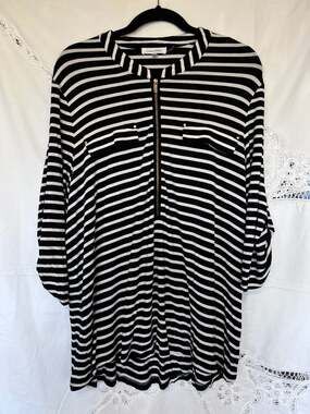 Calvin Klein Women’s Plus Size 2X Striped Roll-Tab Sleeve Zip-Front Top